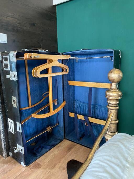 Gleis 1, Eisenbahn Waggon Mit Whirlpool Und Ofen Villa Dahlem  Eksteriør bilde